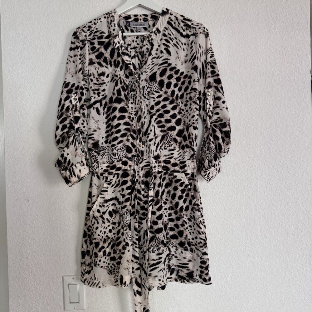 Jennifer Lopez Size 6 Romper Animal Print Long Or 3/4 Sleeve Buttons Mob Wife